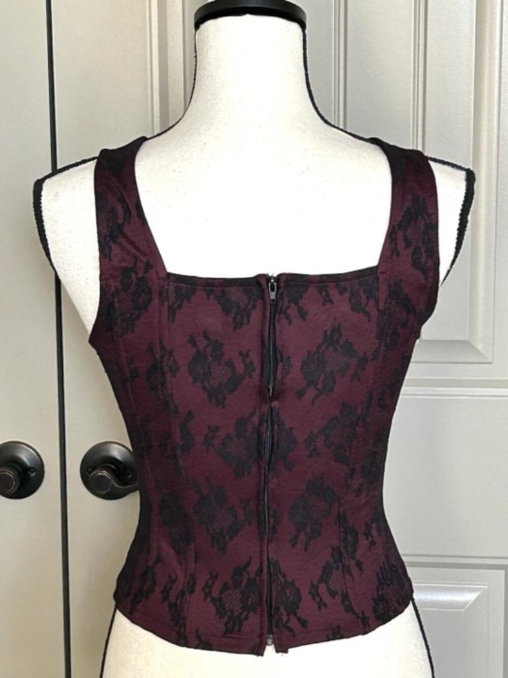 Social Collision Womens Sz M Lace Up Back Zip Corset Top Red Black Burlesque - Picture 7 of 14